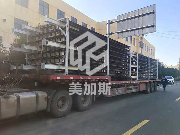 气化器-半导体项目（黑色氧化）-3000方空温气化器2台.jpg